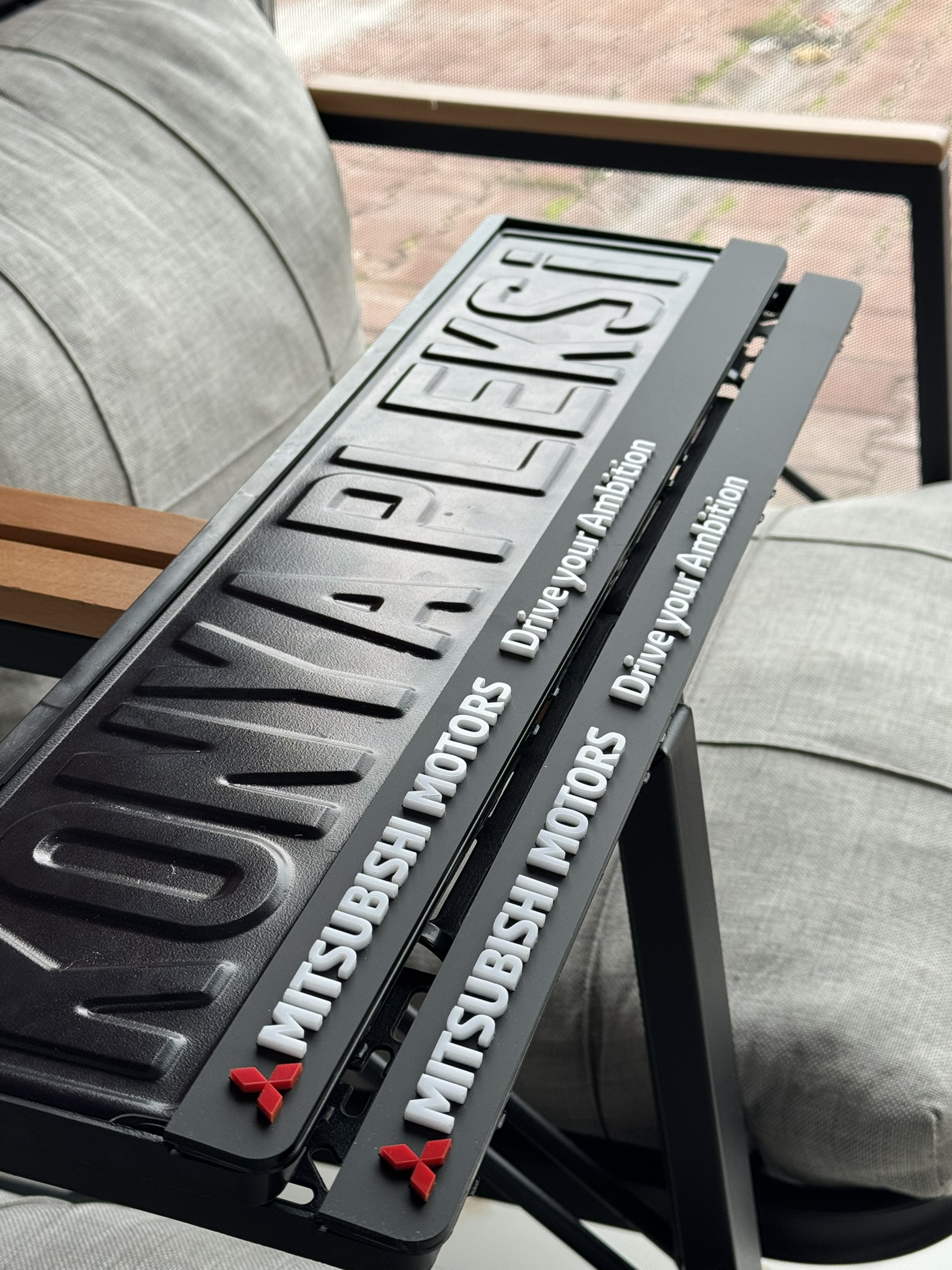 Mitsubishi 3D Bayii Plakalık